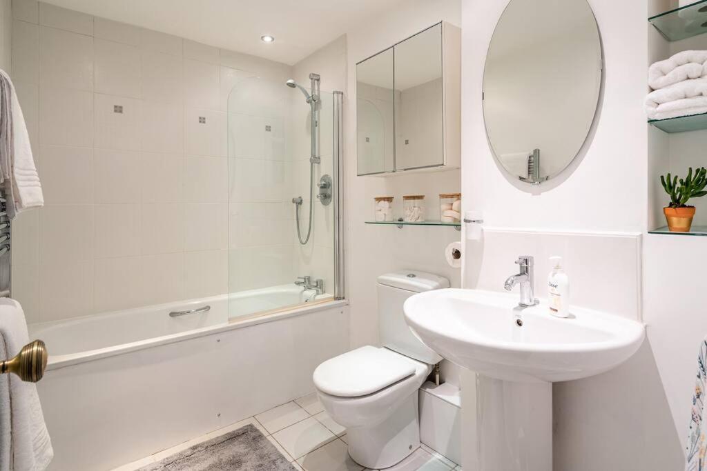 Stunning 4 Bedroom House In Central Bath Extérieur photo